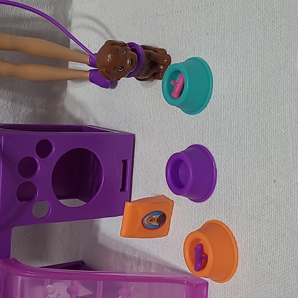 Barbie Doll Year 2019 Team Stacie Doll With Puppies Playset #GFF48 - Picture 4 of 14